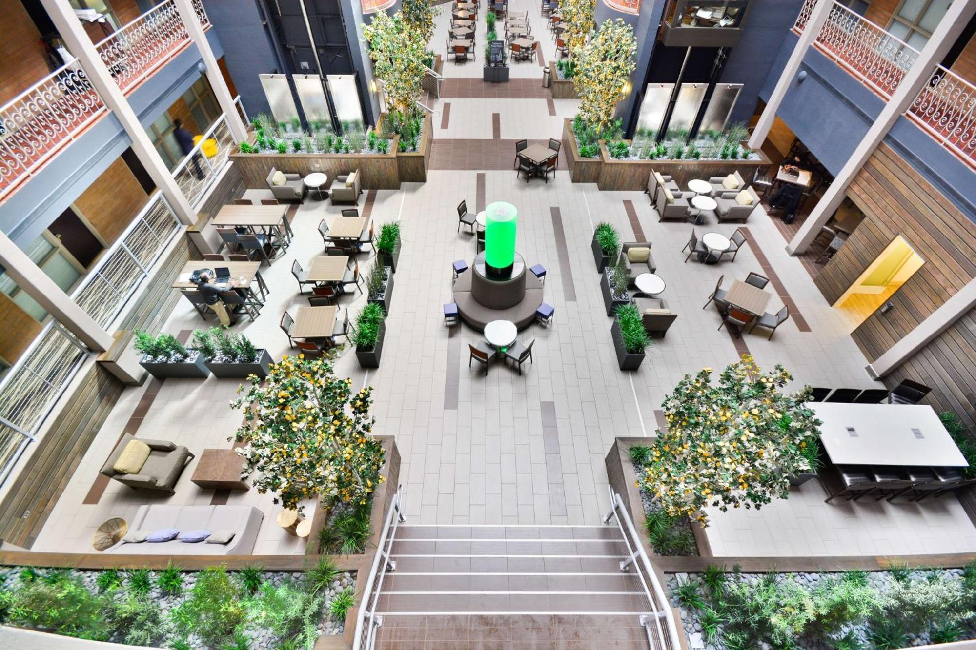 Embassy Suites By Hilton Denver Central Park Exterior photo